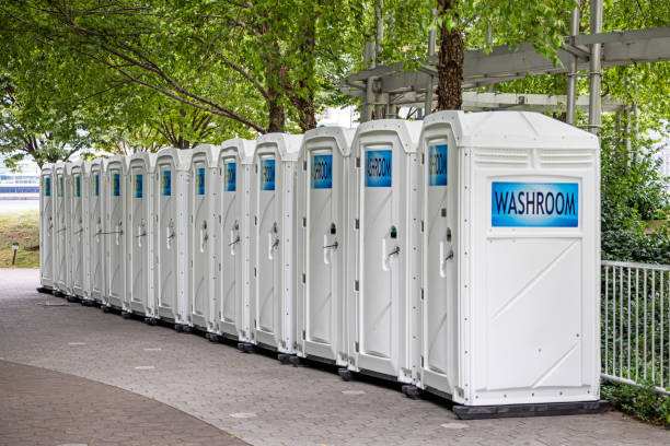 Best Standard Portable Toilet Rental in Mentor, OH